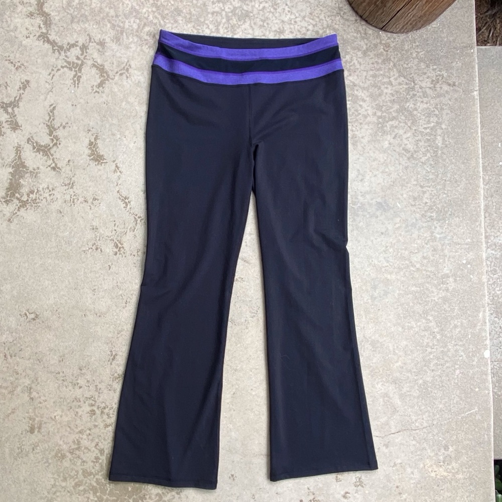 Black and Purple Yoga Pants NWOT size XXL